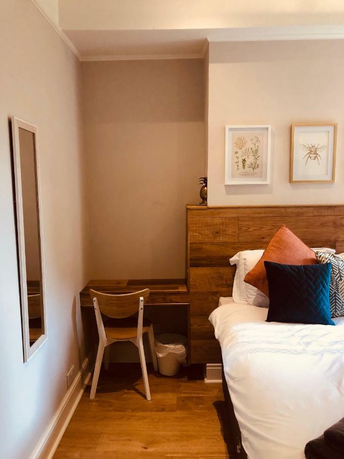 Maritime Pods Hotel Portsmouth Eksteriør billede