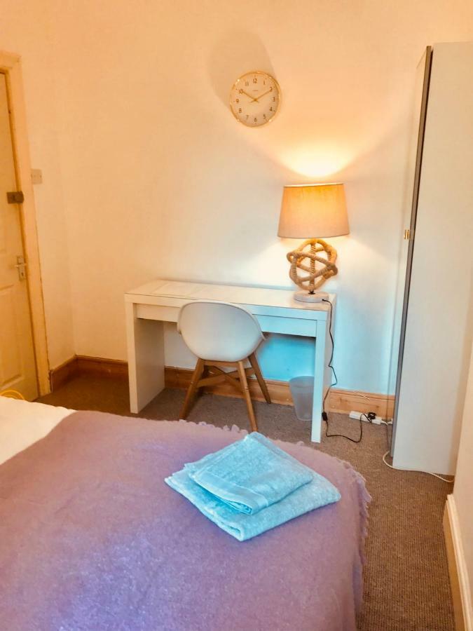Maritime Pods Hotel Portsmouth Eksteriør billede